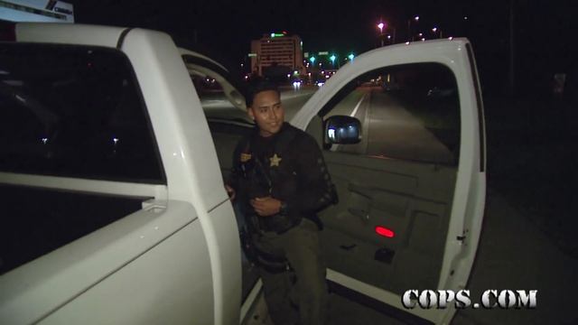 Poker Face, Deputy Sheriff Carlos Valencia, COPS TV SHOW смотреть онлайн