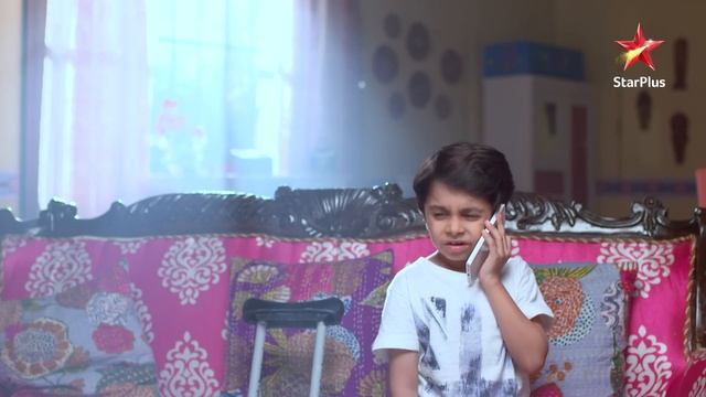 इश्क़बाज़ | Sahil helps Oberoi's смотреть онлайн