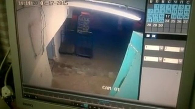 Кража орехов на Центральном рынке смотреть онлайн
