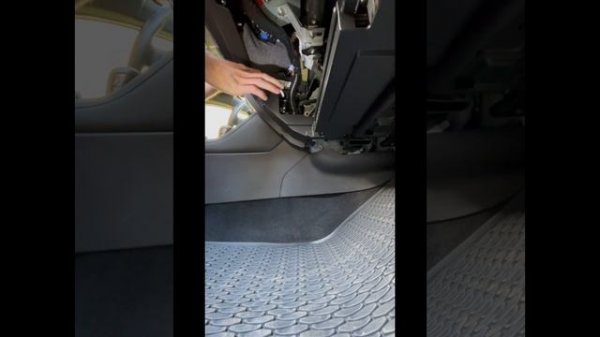 Mazda 3 Skyactiv X (BP, 2019) dashboard rattle fix