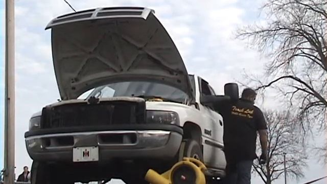 486 hp 1617 ft lbs 1998 Dodge Ram 2500 - Doug Carroll смотреть онлайн