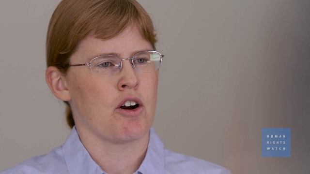 Halte au recours aux armes incendiaires смотреть онлайн