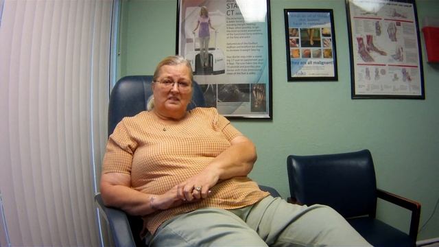 5 week Post Op Patient Testimony after peroneal tendonitis and os peroneum fractures with Dr Welle смотреть онлайн