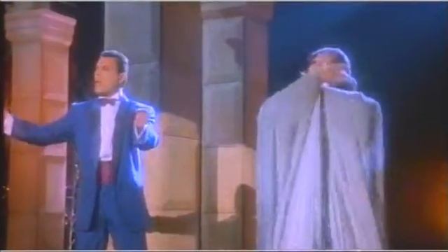 Freddie Mercury And Montsserat Caballe in Barcelona 1987 смотреть онлайн