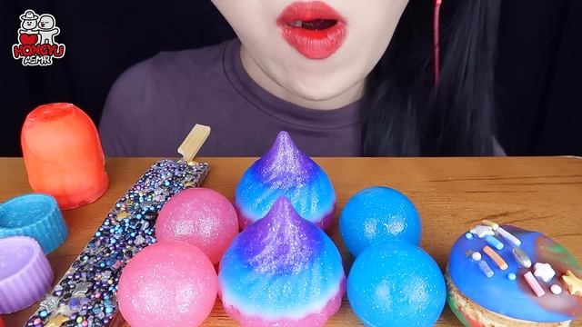 ASMR MUKBANG | GALAXY HONEY JELLY CANDY Desserts (Blue Food, Jelly, Noodles Jelly) смотреть онлайн