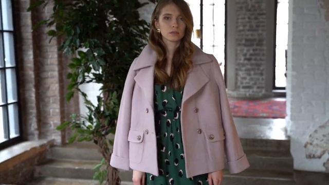 Подобно маленькой жар-птице... смотреть онлайн