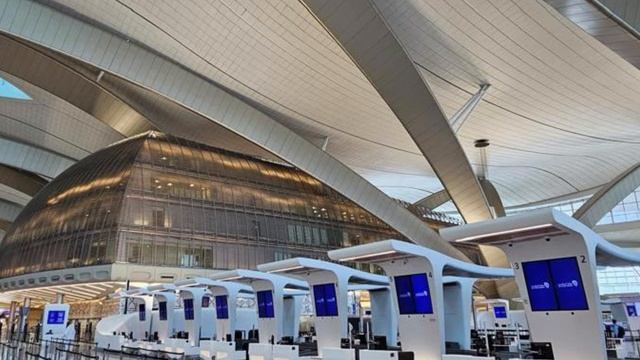 Он признан самым красивым! смотреть онлайн