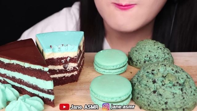 ASMR MINT CHOCOLATE FOOD *LAYER CAKE, MINT OREO COOKIE 민트 초코 먹방 JANE ASMR 제인 смотреть онлайн