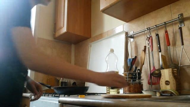 Учим гатовить завтрак яишница с сасиськами смотреть онлайн