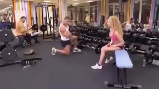 У кого пресс круче! смотреть онлайн