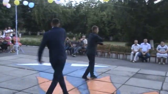 Выпускной в Миролюбовке 3 часть смотреть онлайн