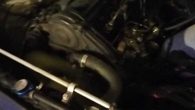 Mazda B 2200 Diesel ... funcionando o motor .. смотреть онлайн