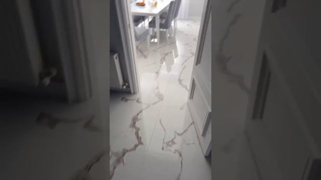 СЕГОДНЯ С НИАМОЙ ЕДИМ ПОМОГАТЬ 🤩 БАБУШКЕ ЗАРЕМЕ💓 смотреть онлайн