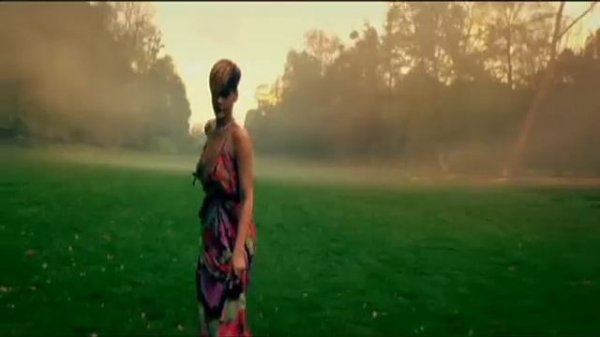 Rihanna Te Amo (Offical Musicvideo)