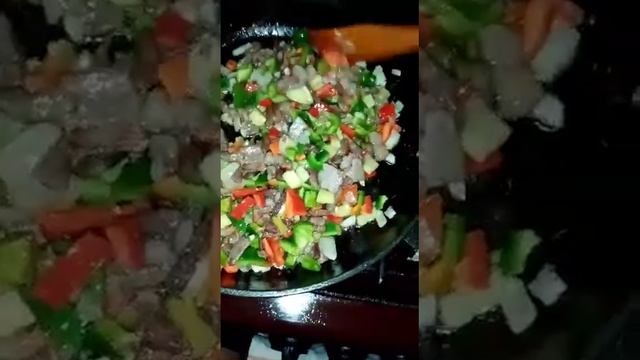 МАКАРОНЫ ГОТОВЛЮ ТОЛЬКО ТАК... ПРОСТО, ВКУСНО, БЫСТРО, И СЫТНО... ШуриК.)))) смотреть онлайн