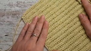 Вяжем шарф английской резинкой спицами