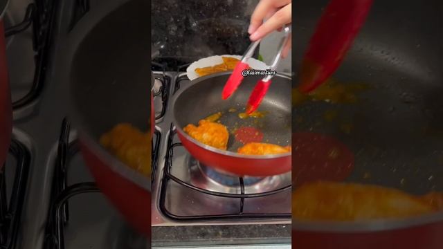 FRANGO E MACARRÃO COM QUEIJO FÁCIL E DELICIOSO! #almoço #frango #penne смотреть онлайн