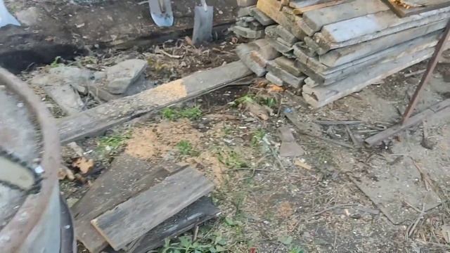 Удобное приспособление для распиловки старых досок и срезки на дрова! Козлы! В разы быстрее! смотреть онлайн