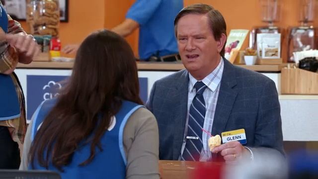Superstore S01E02 Magazine Profile смотреть онлайн