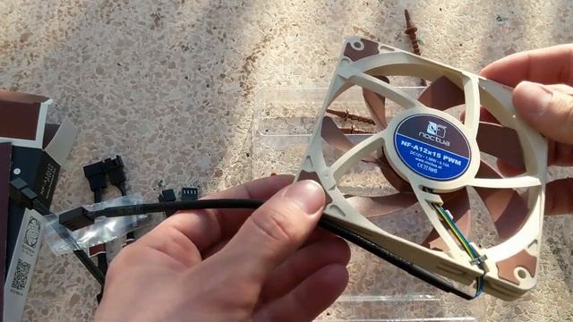 Noctua NF-A12x15 PWM Unboxing And Review