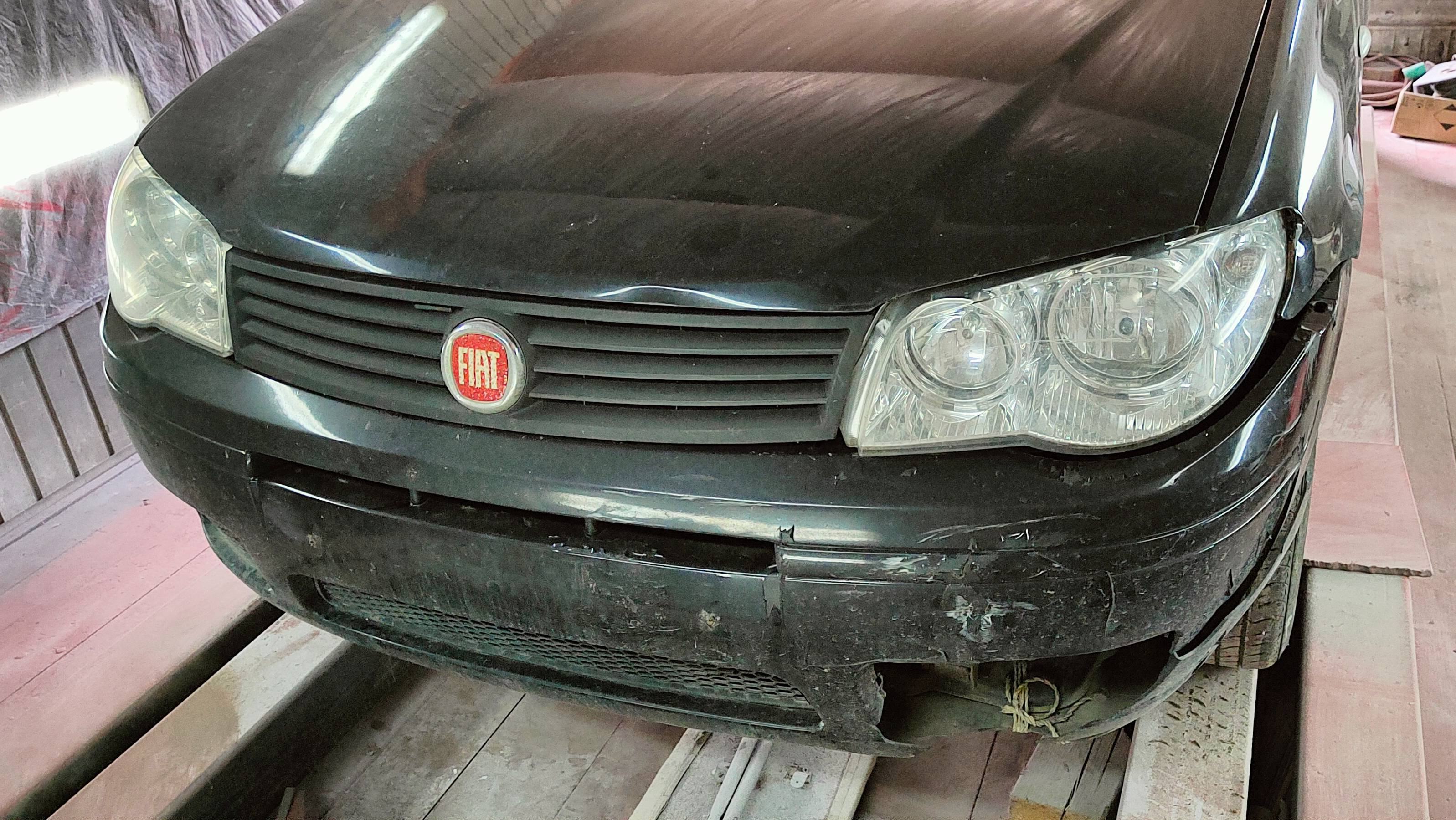 Фиат Альбеа После мелкого ДТП. смотреть онлайн