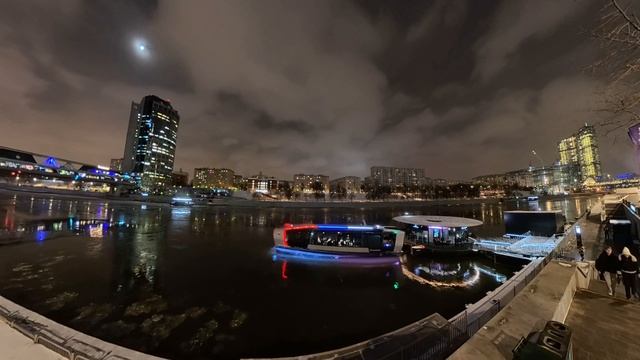 Таймлапс в Москва-Сити. Timelapse in Moscow City смотреть онлайн