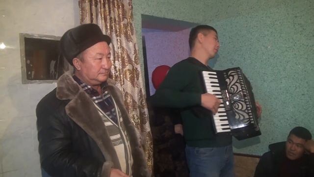 Бул ырды өзүмда кайра-кайра уктумго ЧИРКИН смотреть онлайн