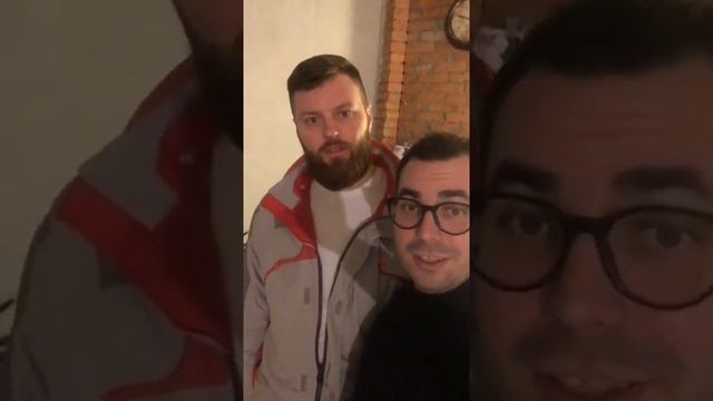 Истории про воздушную тревогу и Лёху. смотреть онлайн