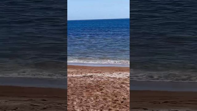 Октябрь, Феодосия , пляж смотреть онлайн