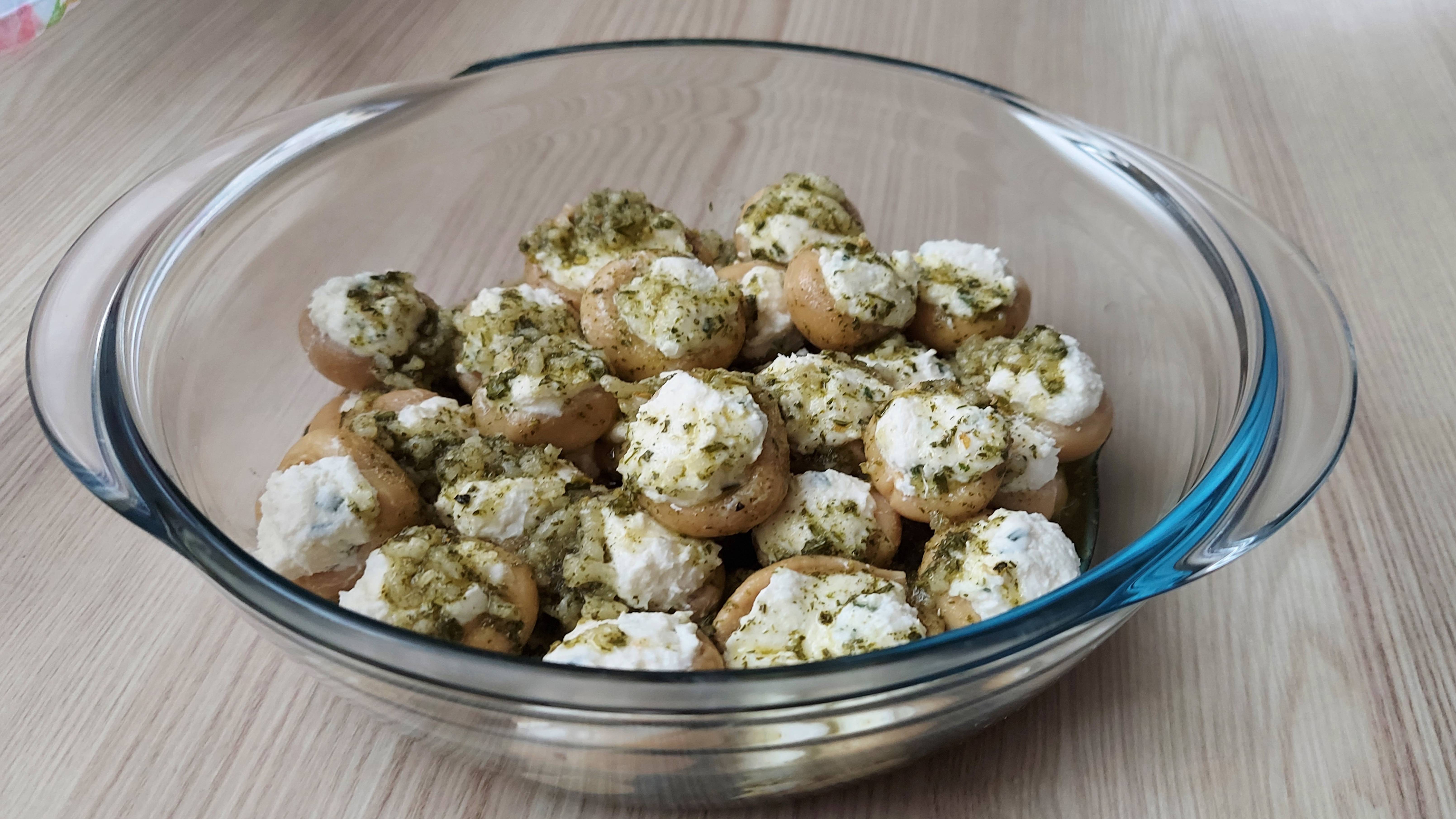 Беспроигрышная закуска с шампиньонами на праздничный стол! Новый рецепт закуски быстро и вкусно! смотреть онлайн