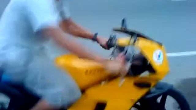 1996 Kawasaki AR80 "Let the Good Times Roll . . ." Ezekiel's bike смотреть онлайн