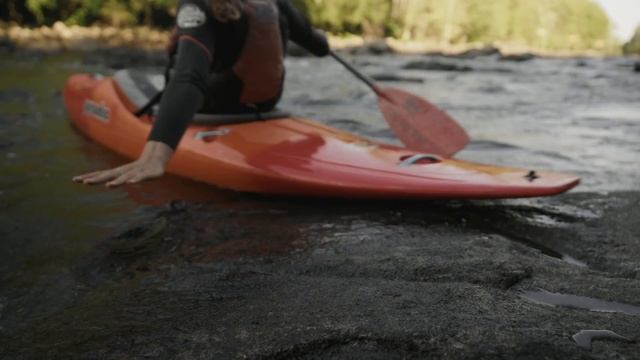 Connected to Water: Stefi смотреть онлайн
