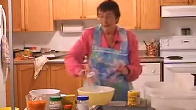 Baking 19 Cakes - Carrot Cake - variation of Muffin Method, test for cake doneness смотреть онлайн