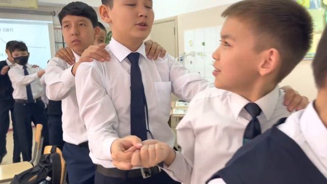 137- мектеп 6 Ә сынып. Көлік құралы моделі смотреть онлайн