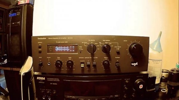 Technics Stereo Integrated DC Amplifier - SU-V4A