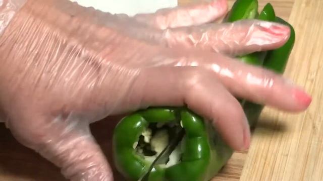 Greek Stuffed Peppers Recipe - Fresh from the Garden with Anise Hyssop, Mint, Parsley, and More! смотреть онлайн