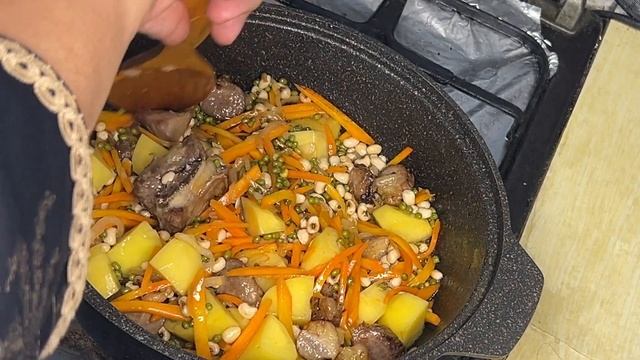 MOSHKICHIRI//Moshkichiri Tayyorlash//Judayam Mazali Moshkichiri Tayyorladim//Oson Tayyorlash//