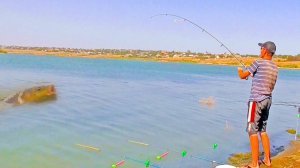 КРУПНЫЕ РЫБИНЫ НА ПРОСТЫЕ СНАСТИ, НА РЕКЕ РЫБА АКТИВНА И ЛОВИТСЯ! Рыбалка на карася на донку