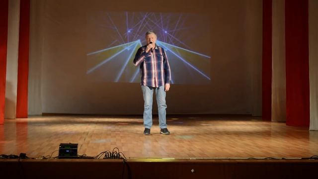 Сергей Посаженников - "От крутого бережка" live смотреть онлайн