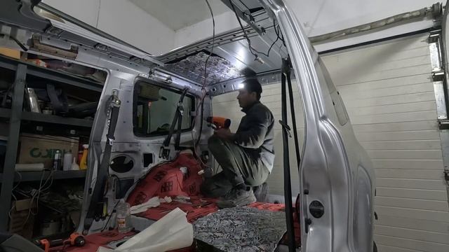 Паджеро 3 сборка продолжается смотреть онлайн