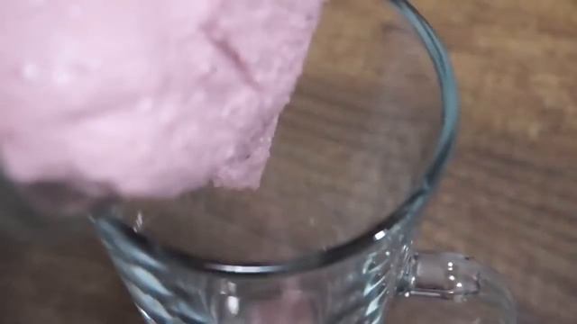 Клубничный чизкейк. Молочный коктейль с клубникой смотреть онлайн