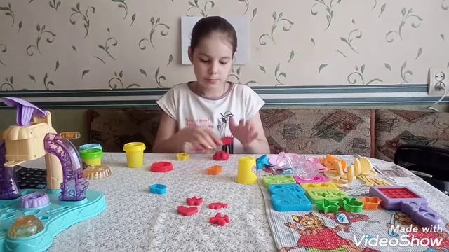 Катя открыла кафе - мороженого и не только! смотреть онлайн