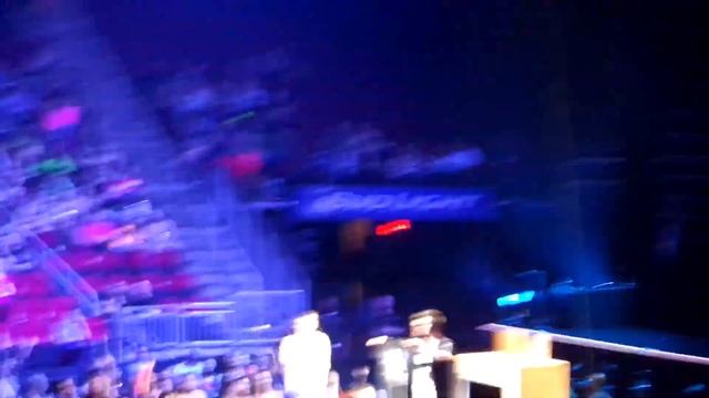 Collins Key giving a Demi Lovato shirt to fans - The Neon Lights Tour Houston 02-19-14 смотреть онлайн
