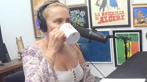 Alexis Fawx : My First Anal Experience | Alexis Fawx : мой первый анальный опыт | Интервью