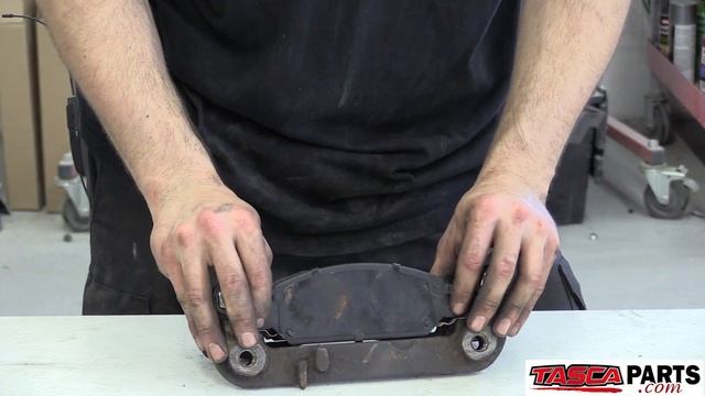 Installing OEM Front Brakes & Rotors 2012 GMC Sierra смотреть онлайн