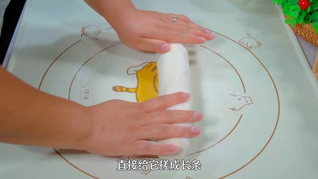 不用发面就能做口袋饼，凉了也不硬，夹上喜欢吃的配菜，太好吃了 смотреть онлайн
