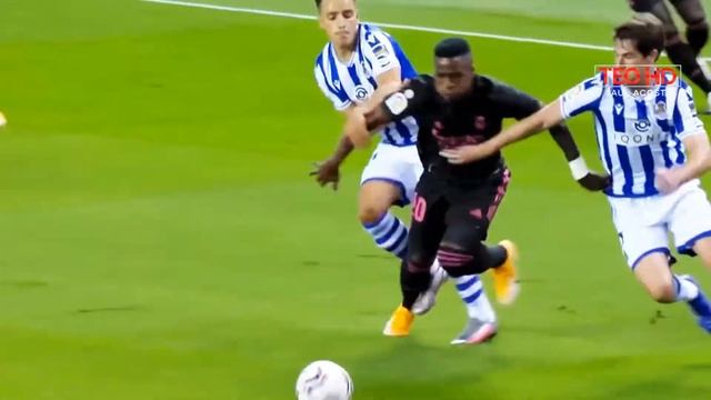 Vinicius Jr ● The BEAST Of Dribbling Skills - 2022 (HD)