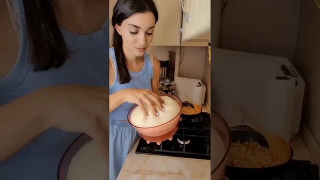 ПУХОВЫЕ ПЕЧЕНЫЕ ПИРОЖКИ смотреть онлайн