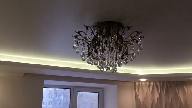 Лед підсвітка, натяжна стеля-сатин смотреть онлайн