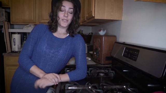 Cooking With Cookie Episode 2: Spaghetti Squash смотреть онлайн